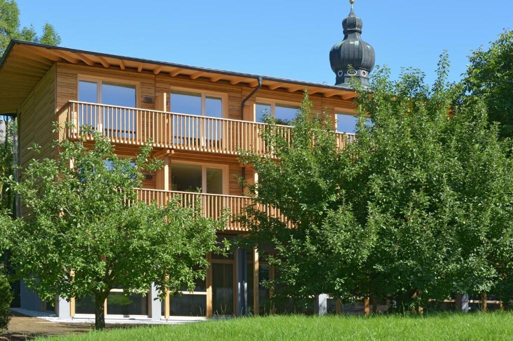 Hotel Gasthof Neumayr Obertrum Exterior foto