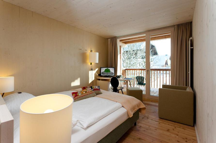 Hotel Gasthof Neumayr Obertrum Exterior foto